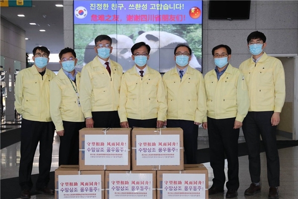 收到四川捐赠的防疫物资后，日韩国际友城这样说……